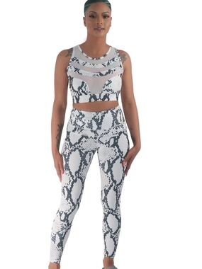 Snake-Print High-Waist Leggings & Crop Top Set - White/Black